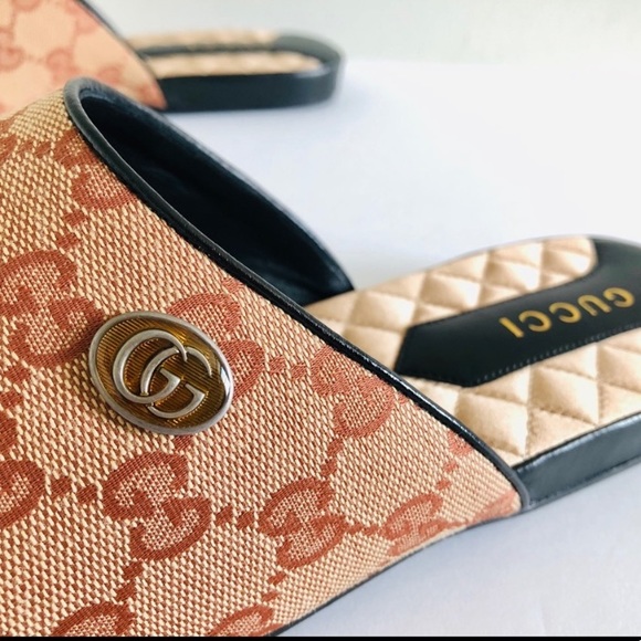 GUCCI X MLB NY YANKEES MONOGRAM SLIPPERS - Picture 3 of 8